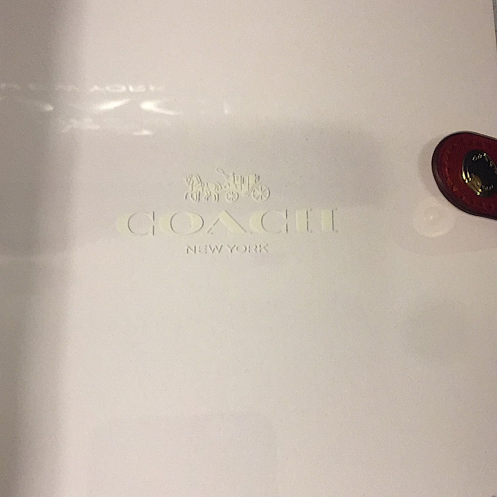 COACH -NOTEBOOK W/DIAGONAL HORSE & CARRIAGE PRINT - Picture 4 of 12